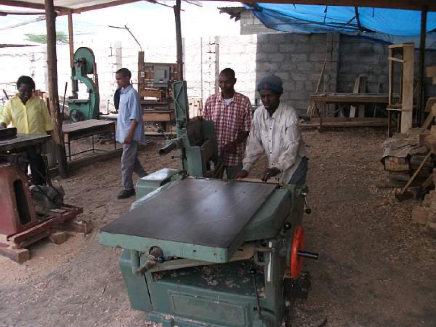 Circular saw mzunguko msumeno